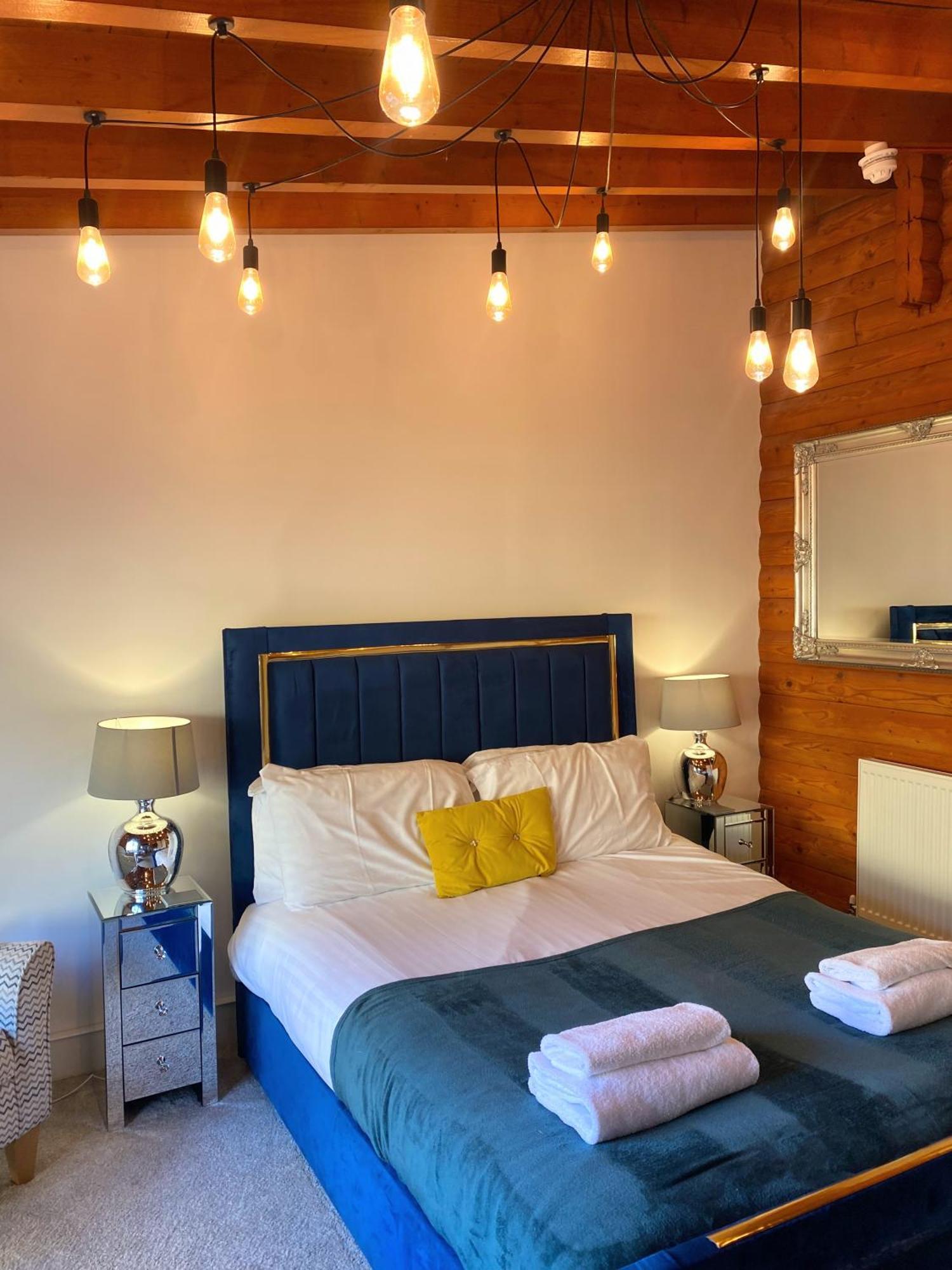 Villa Kaoglen Squirrel Drey-Hot Tub-Pet Friendly-Perth Balnald Exterior foto